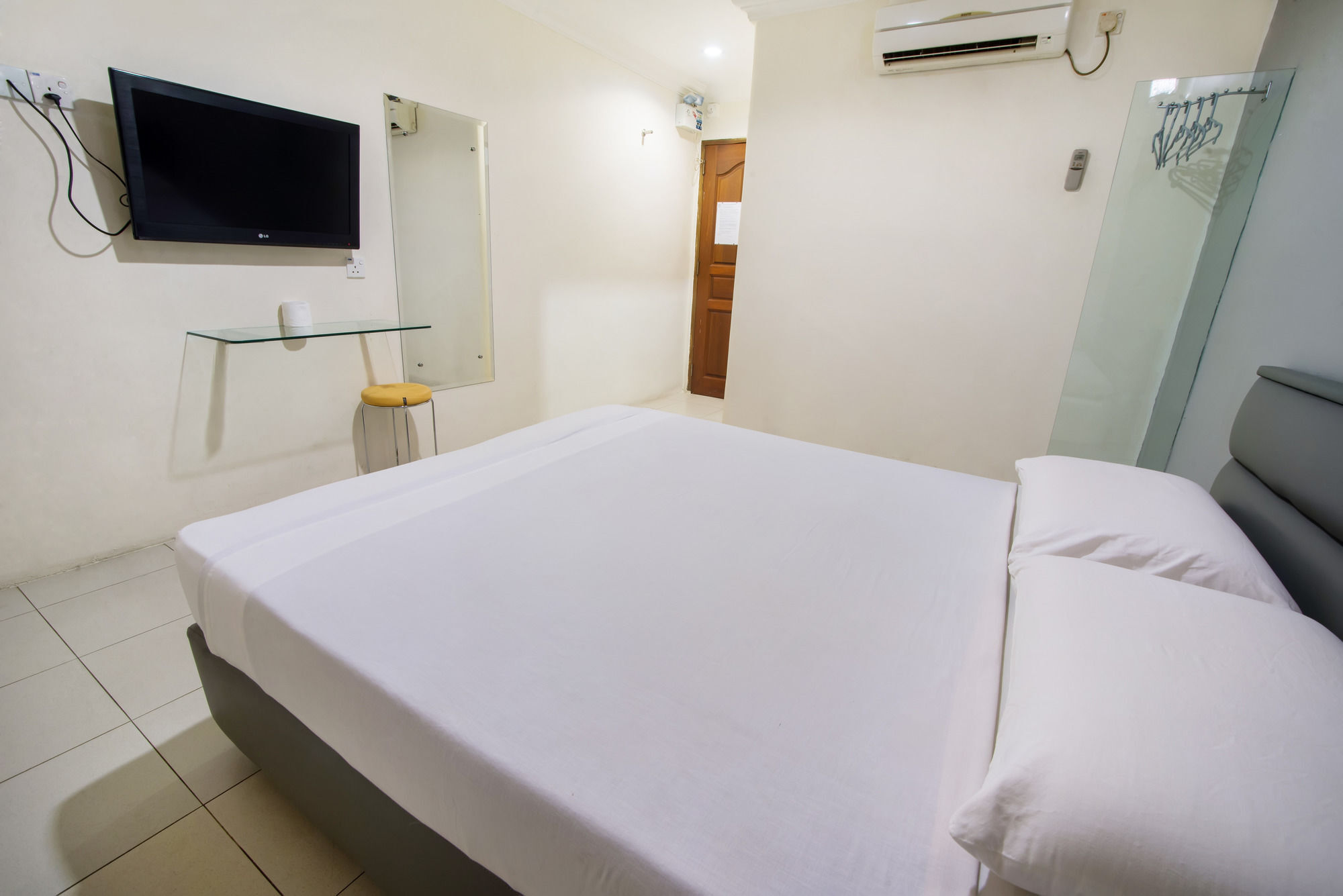 Dju Dju Hotel 2*